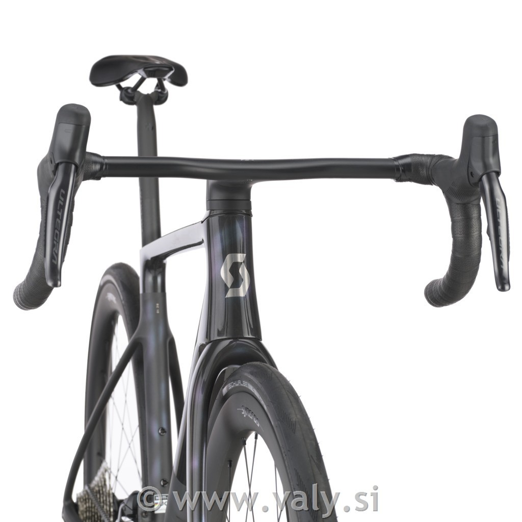 Scott cestno kolo Addict RC 10
